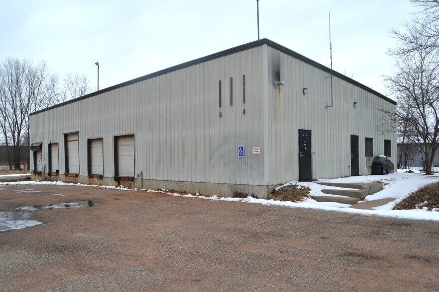 More Photos Of 152554 Cloverland Ln, Wausau Flex For Lease
