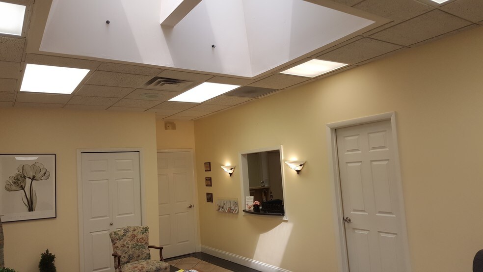More Photos Of 526 Bloomfield Ave, Caldwell Medical For Lease