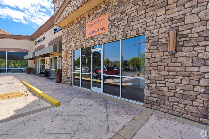 More Photos Of 41785-41789 Nicole Ln, Temecula Unknown For Lease