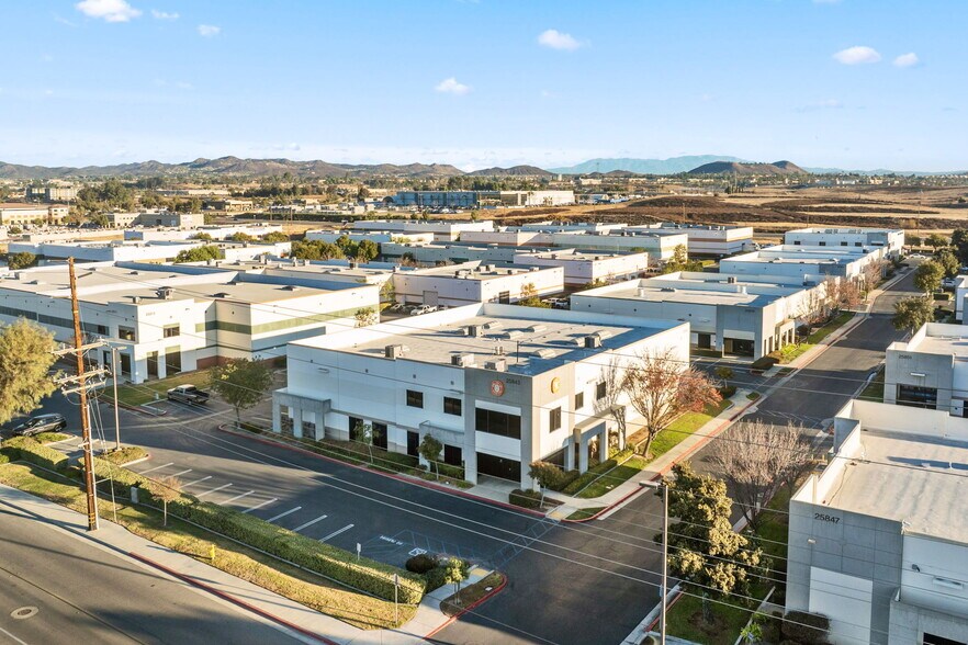 More Photos Of 25843 Jefferson Ave, Murrieta Light Distribution For Sale