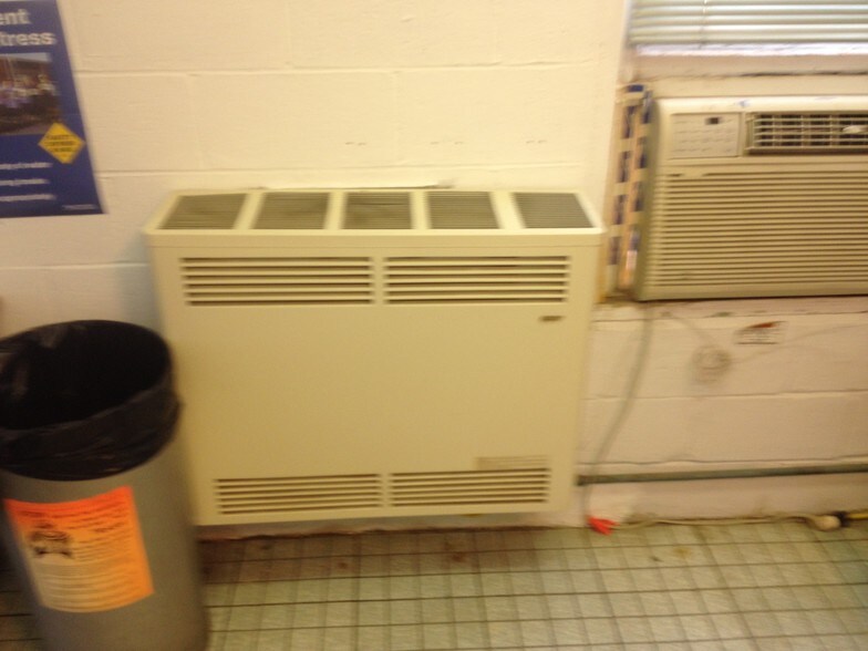 More Photos Of 316 Broadway St, Sparks General Retail For Sale