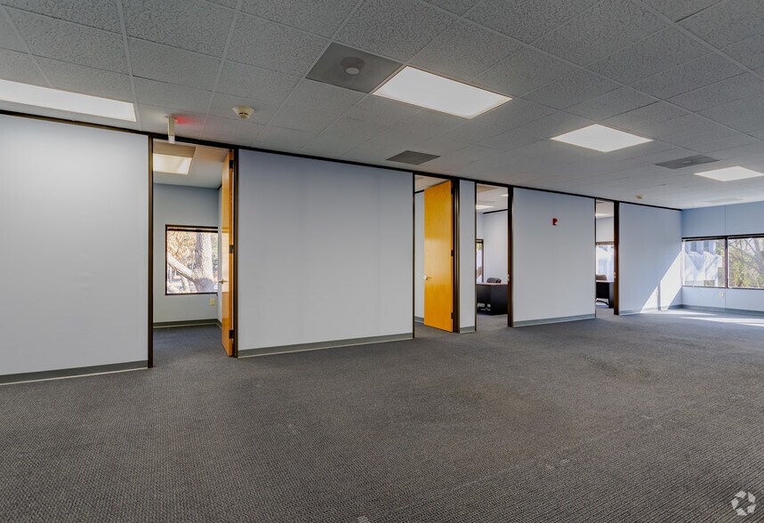 More Photos Of 3109 Poplarwood Ct, Raleigh Office For Lease