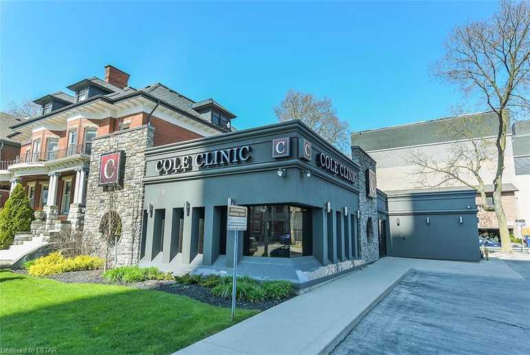 More Photos Of 424 Waterloo St, London Medical For Lease