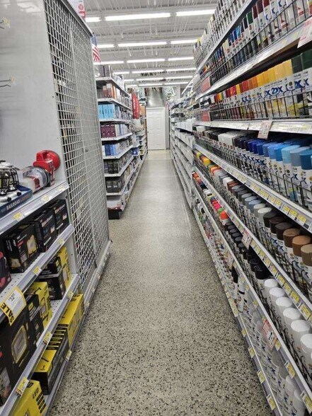 More Photos Of 602 E Buford St, Gaffney Storefront For Sale