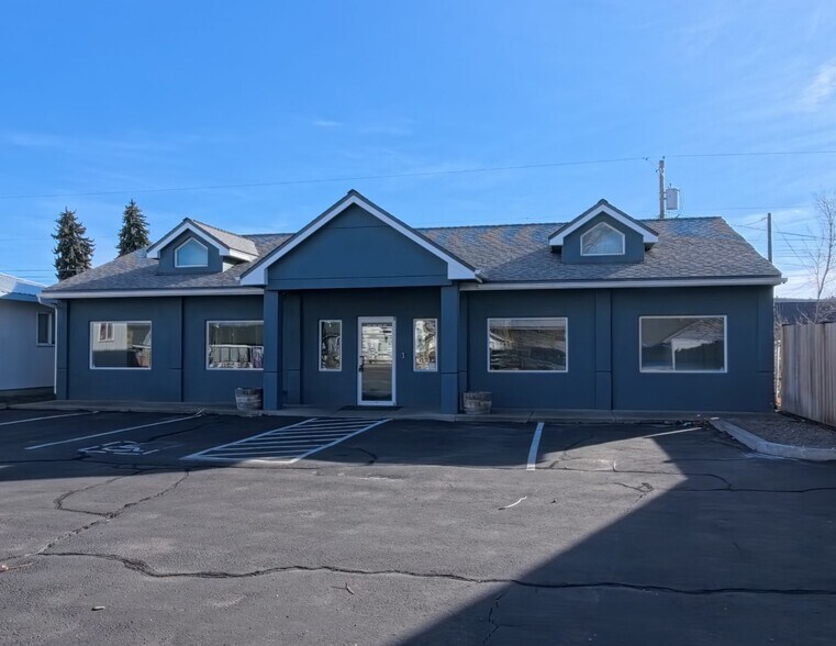More Photos Of 750 NW 4th St, Prineville Office For Sale