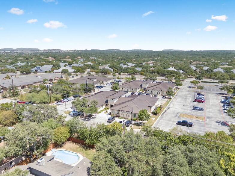 More Photos Of 4358 Lockhill Selma Rd, Shavano Park Medical For Lease