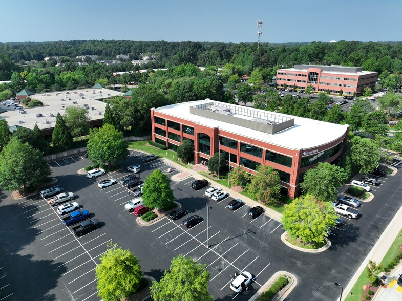 More Photos Of 1511 Sunday Dr, Raleigh Office For Lease