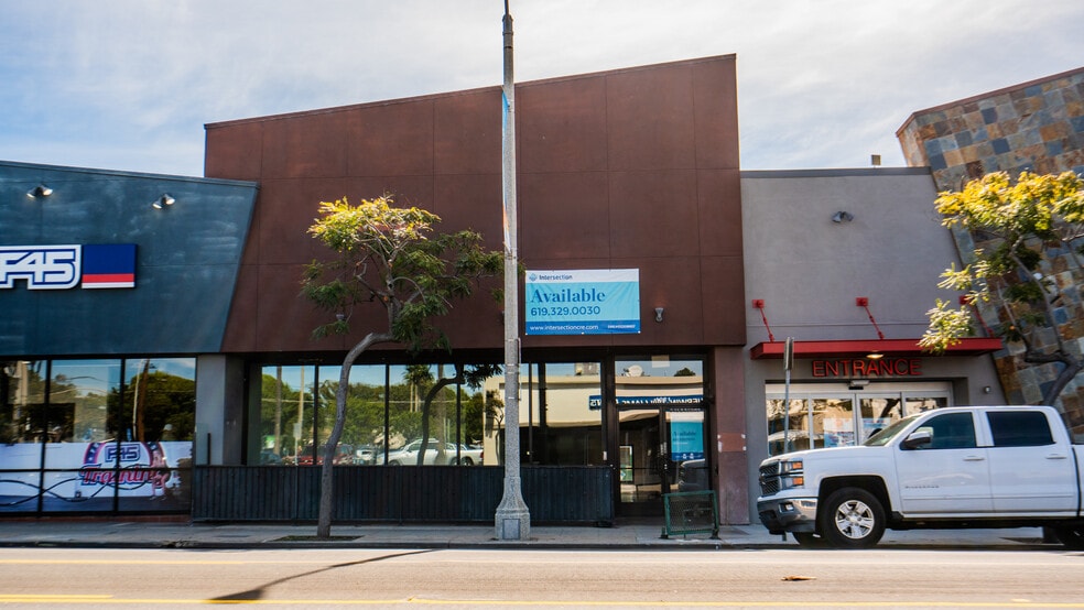 More Photos Of 1221-1231 Garnet Ave, San Diego Storefront For Lease