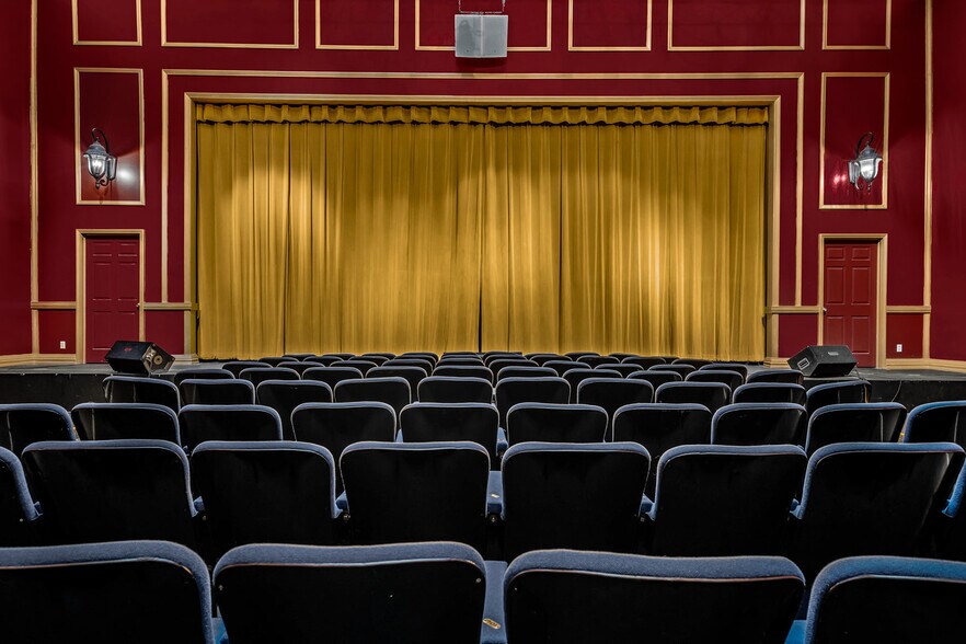More Photos Of 11 E Broadway, Salem Theater Concert Hall For Sale