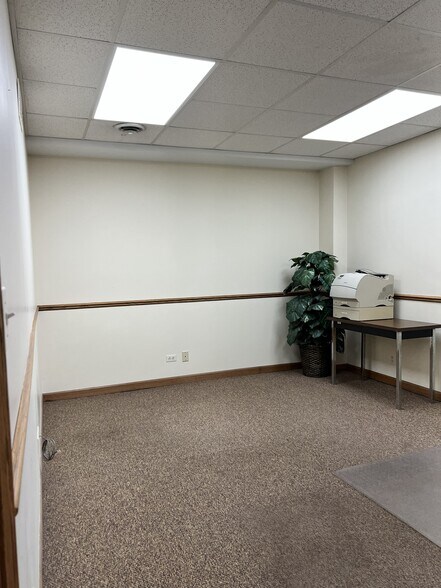 More Photos Of 382 Lake St, Antioch Office For Lease