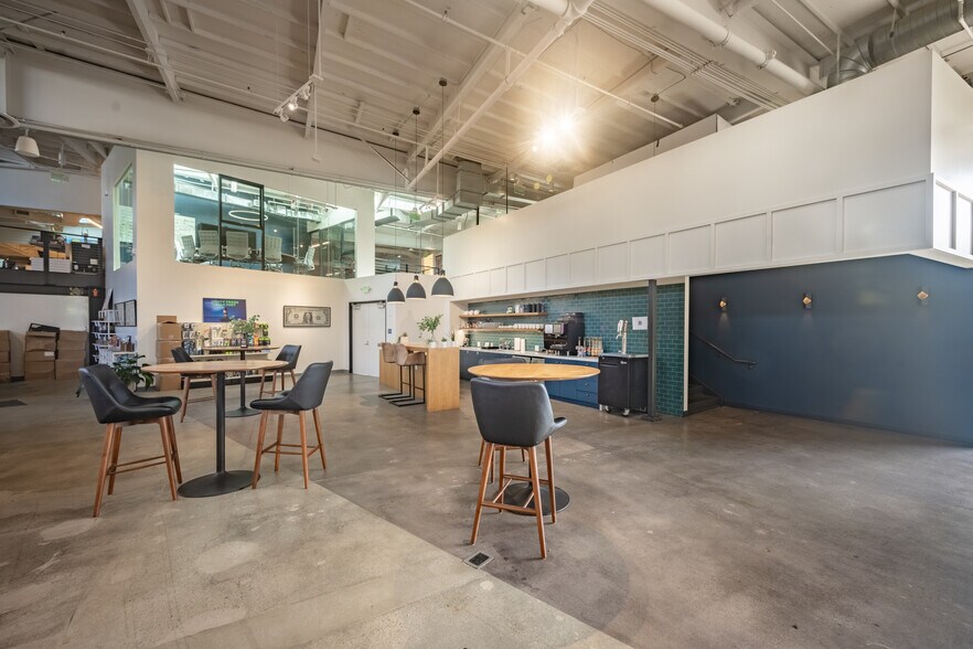 More Photos Of 13335 Maxella Ave, Marina Del Rey Loft Creative Space For Lease