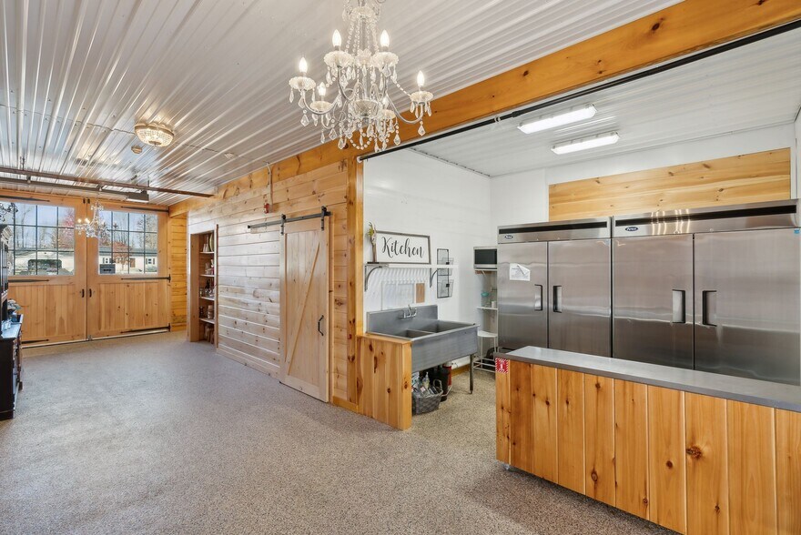 More Photos Of 78 Hussey Hill Rd, Oakland Lodge Meeting Hall For Sale