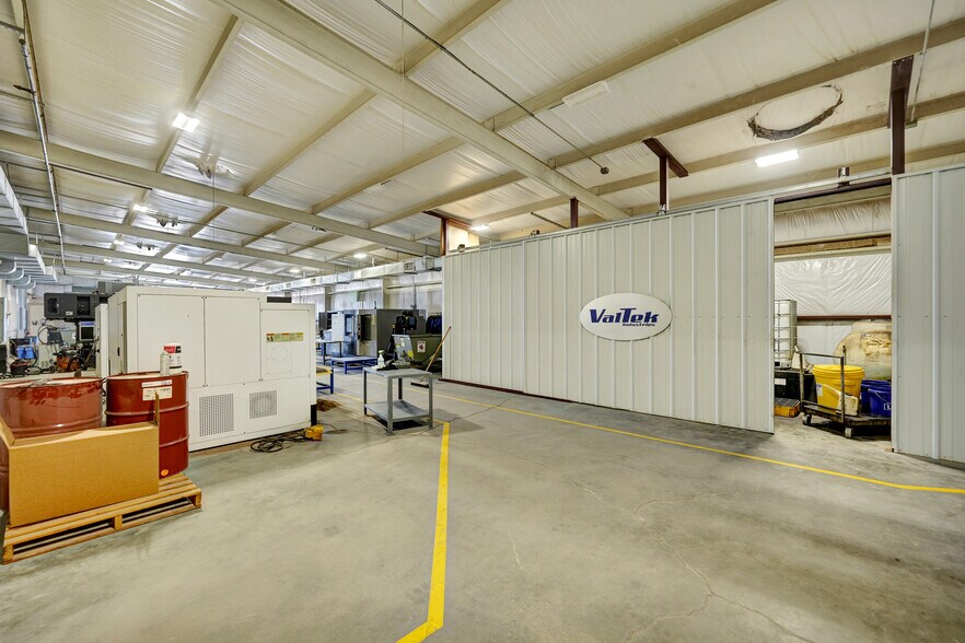 More Photos Of 2110 W 44th St, Odessa Industrial For Sale