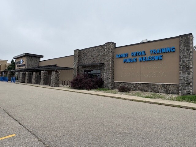 More Photos Of 4811 W Michaels Dr, Appleton General Retail For Sale