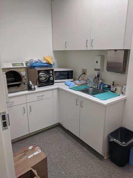 More Photos Of 2900 Whipple Ave, Redwood City Medical For Lease