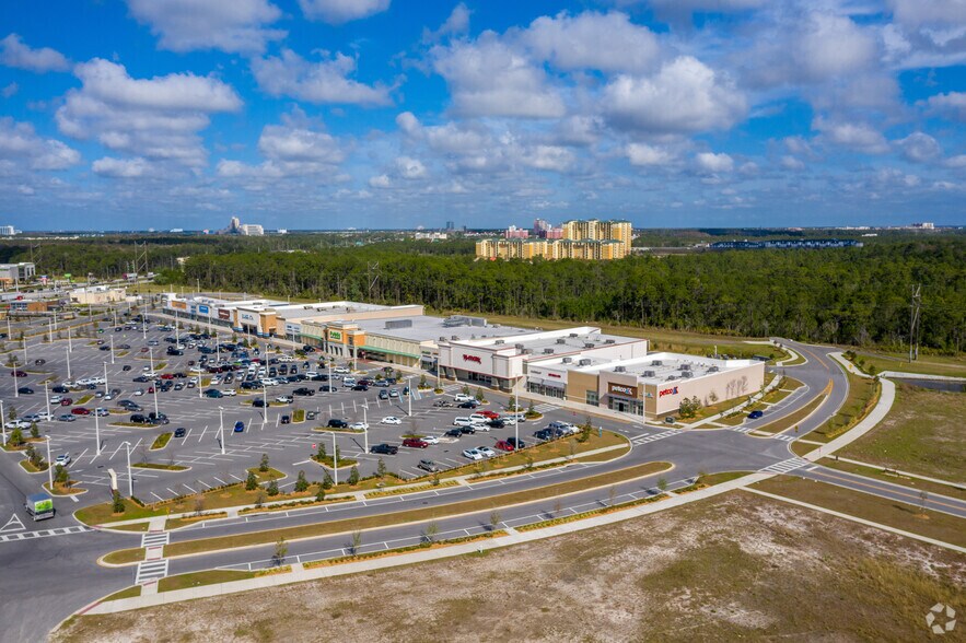 More Photos Of 3221-3231 Vineland Rd, Kissimmee Unknown For Lease