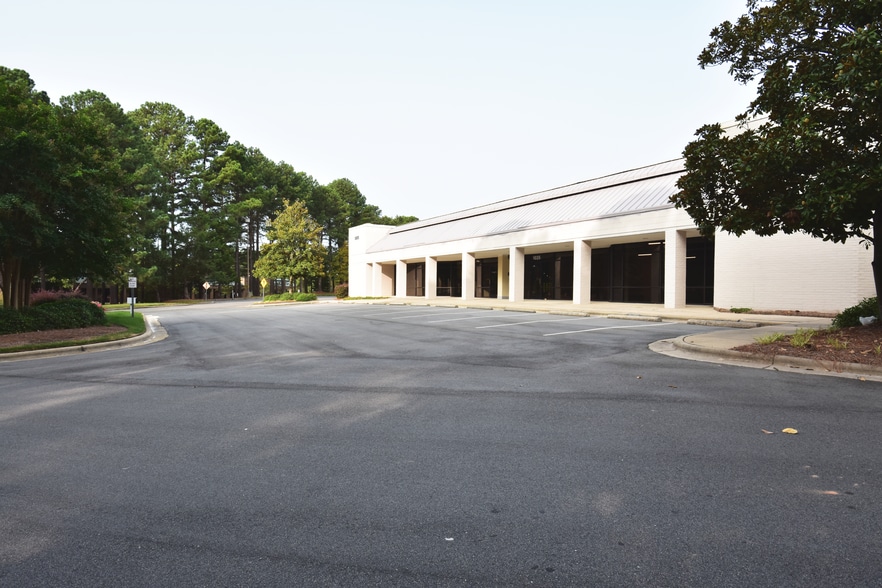 More Photos Of 1035 Swabia Ct, Durham Research And Development For Lease