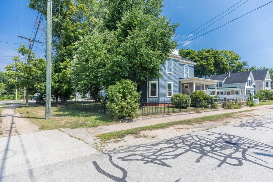 More Photos Of 2 Pleasant St, Rochester Apartments For Sale