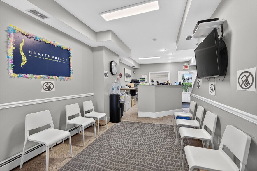 More Photos Of 449-451 W Linden St, Allentown Office For Sale