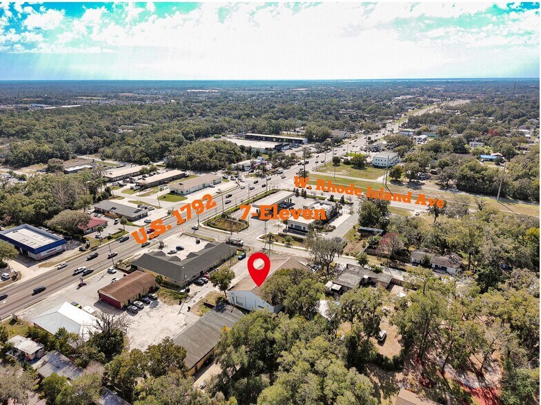 More Photos Of 103 Highland St, Orange City Warehouse For Sale