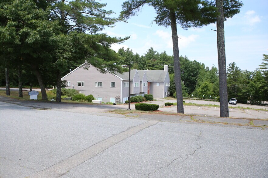 More Photos Of 68 N Main St, Carver Medical For Sale