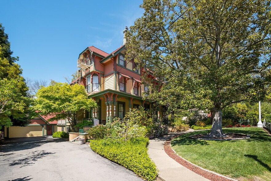 More Photos Of 333 G St, San Rafael Apartments For Sale