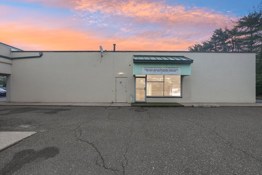 More Photos Of 320 Beverly Rancocas Rd, Willingboro Storefront For Sale