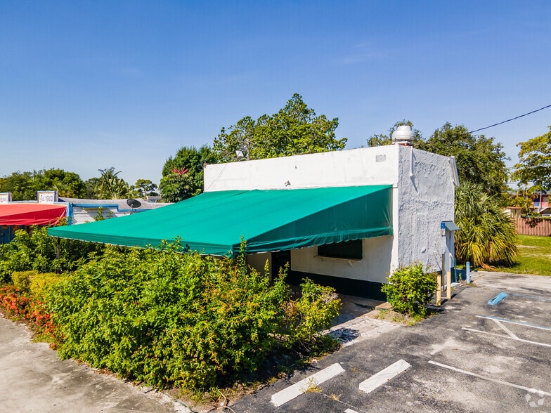 More Photos Of 901 S Andrews Ave, Fort Lauderdale Restaurant For Sale