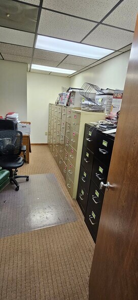 More Photos Of 610 N Main St, Springboro Medical For Lease