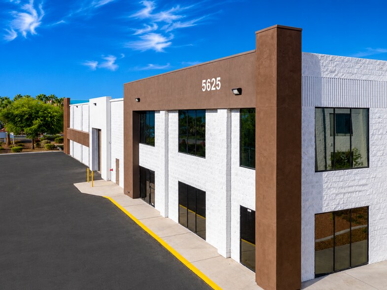 Primary Photo Of 5676 Cameron St, Las Vegas Warehouse For Sale
