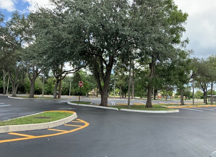 More Photos Of 7401 N University Dr, Tamarac Medical For Sale