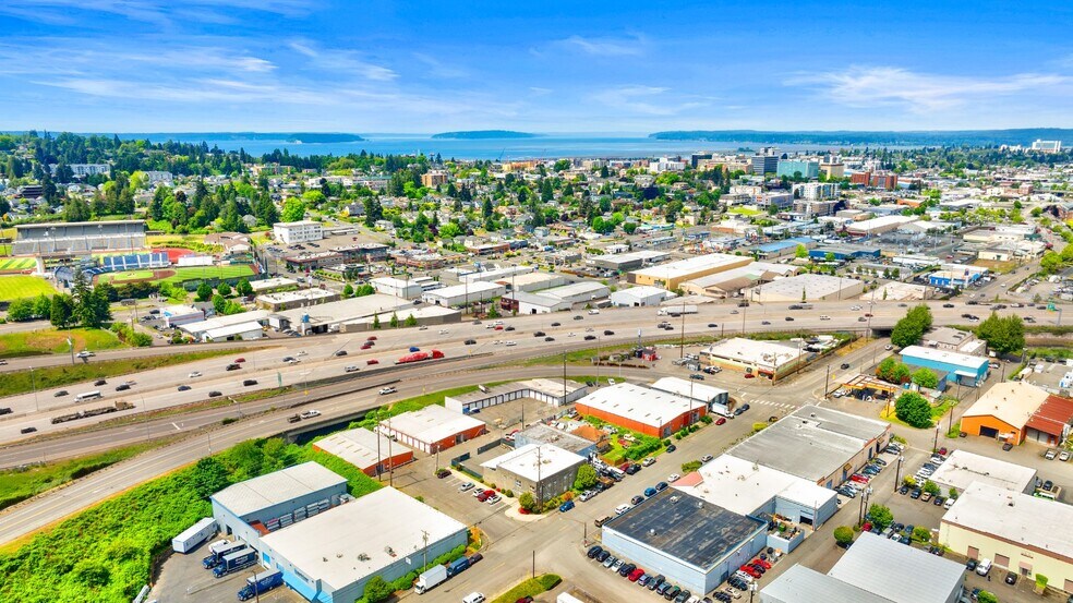 More Photos Of 3816 Smith Ave, Everett Self Storage For Sale