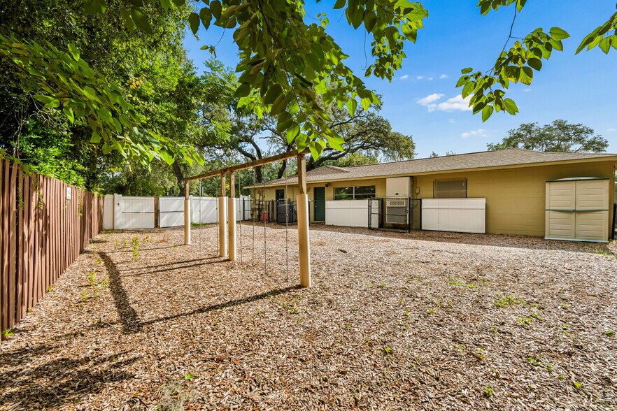 More Photos Of 4001 Skipper Rd, Tampa Schools For Sale