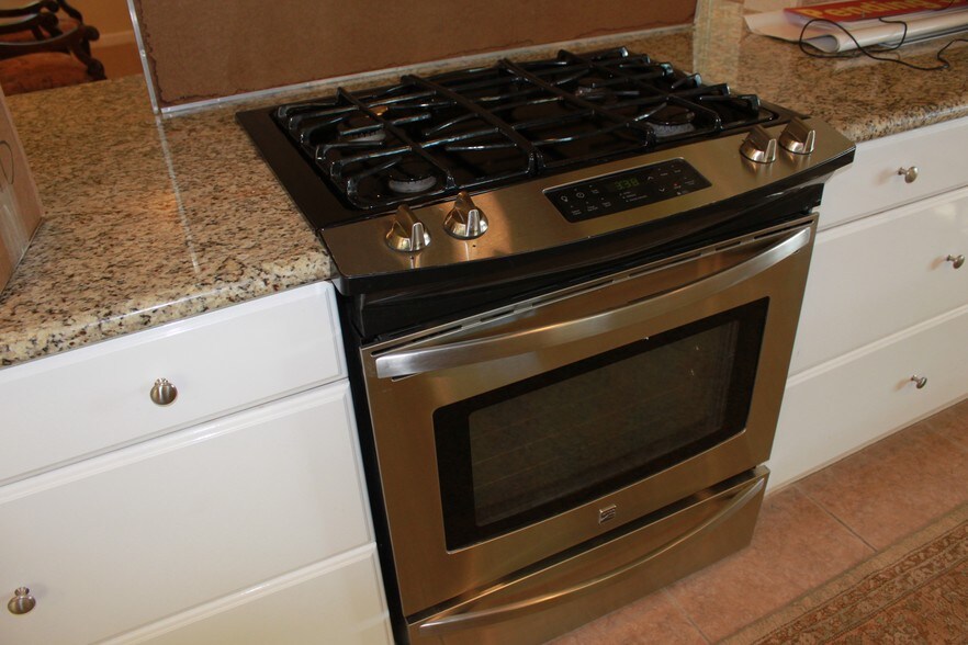 More Photos Of 16607 Mueschke Rd, Cypress Office Residential For Sale