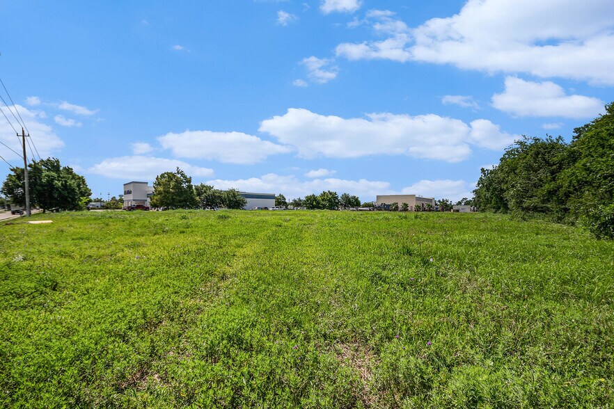 More Photos Of 1411 FM 2094 Rd, League City Land For Sale