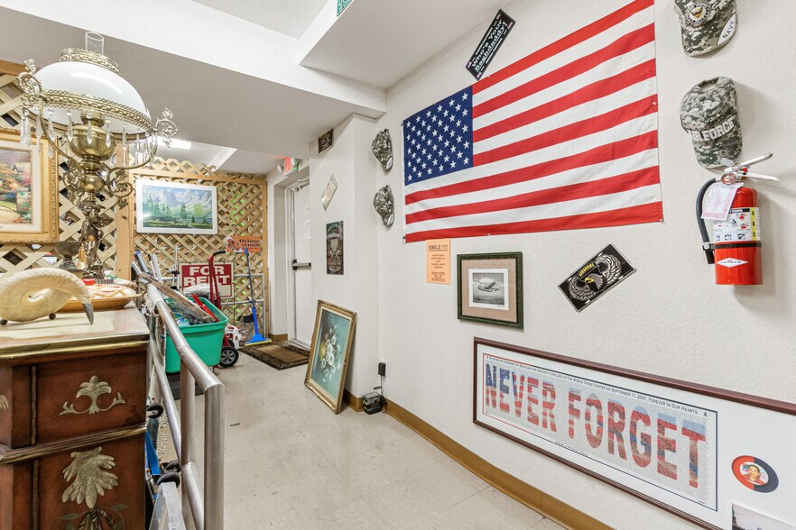 More Photos Of 910 St Johns Ave, Palatka Storefront Retail Residential For Sale