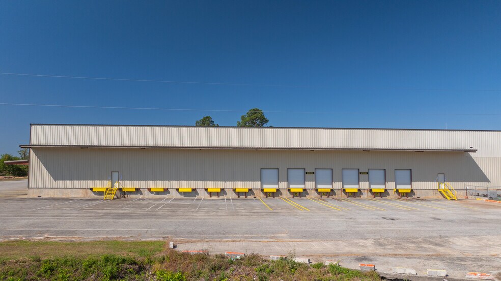 More Photos Of 2476 GA-76 Hwy, Adel Warehouse For Sale