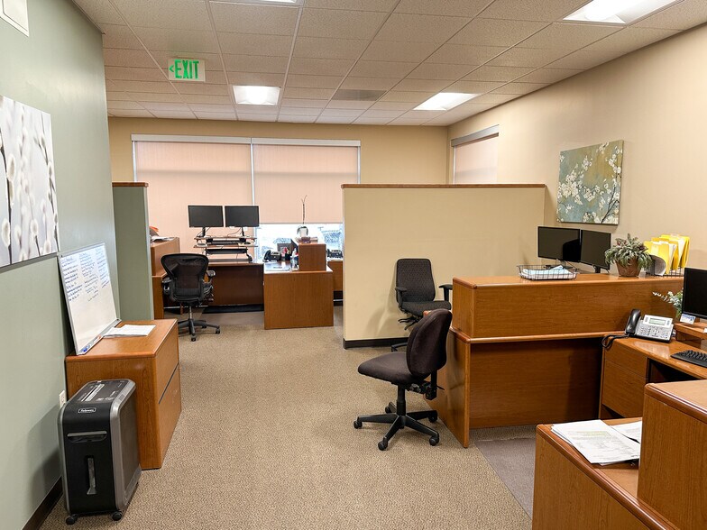 More Photos Of 14737 SW Millikan Way, Beaverton Office For Lease