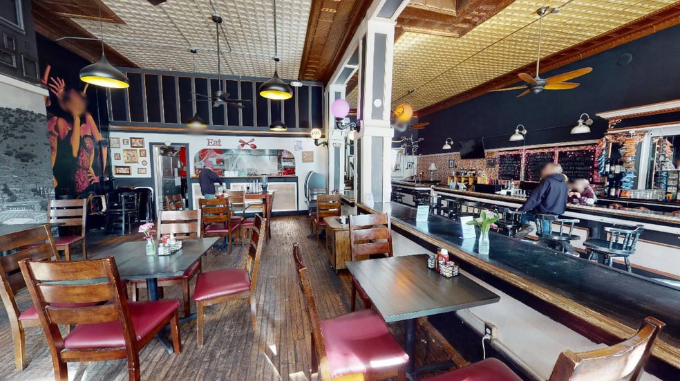 More Photos Of 61 Main St, Bisbee Hotel For Sale