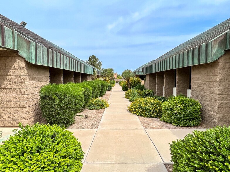 More Photos Of 908 W Chandler Blvd, Chandler Office For Sale