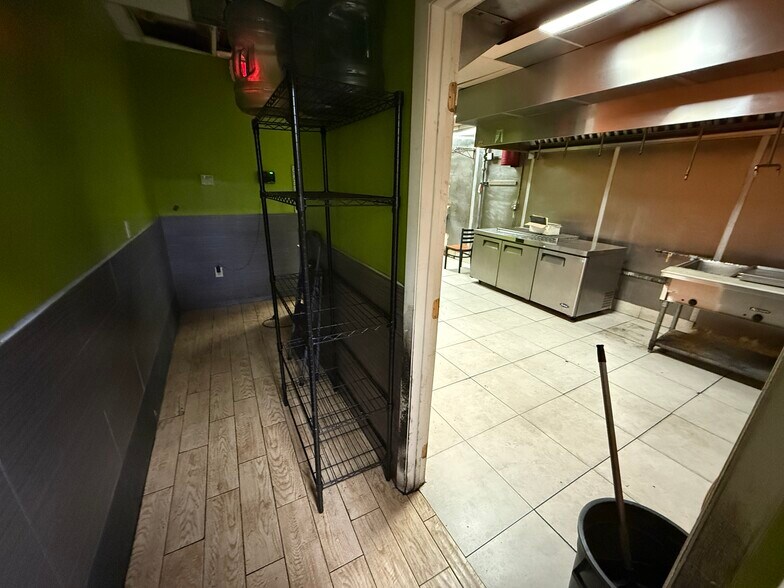 More Photos Of 18053-18065 NW 27th Ave, Miami Gardens Unknown For Lease