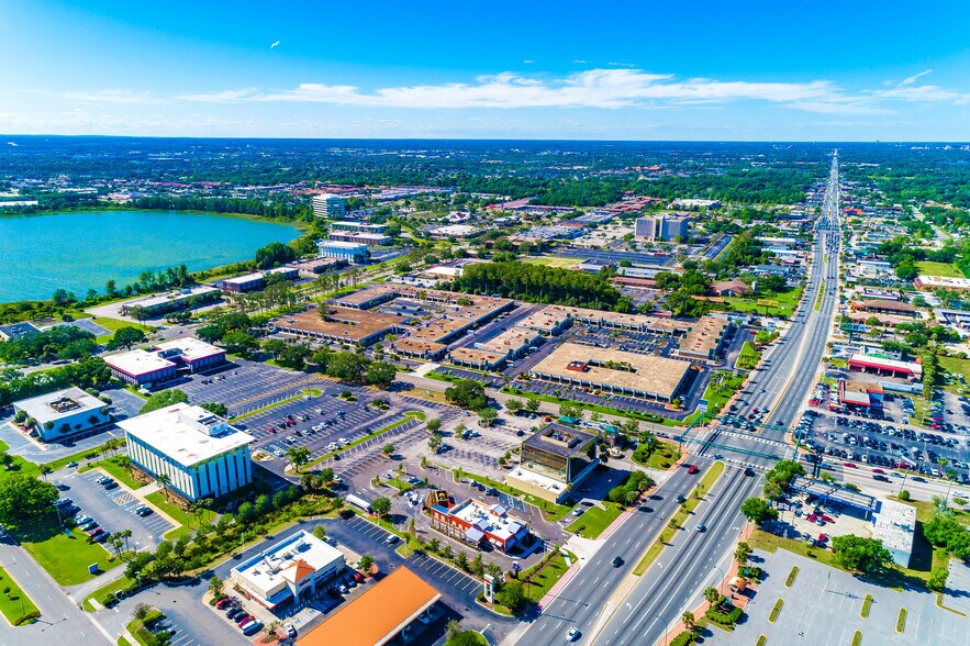 More Photos Of 6900 S Orange Blossom Trl, Orlando Office For Lease