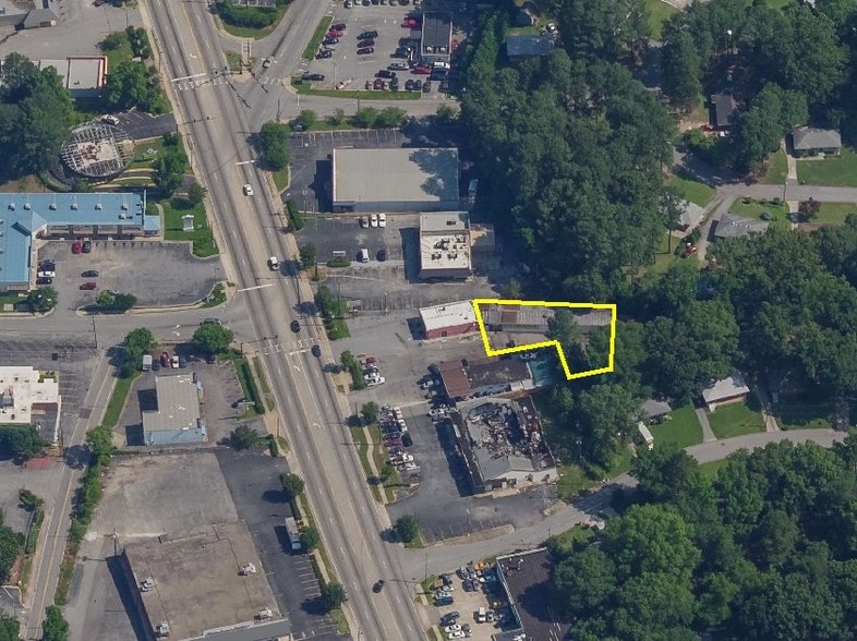 More Photos Of 4652B Jonesboro Rd, Forest Park Specialty For Lease