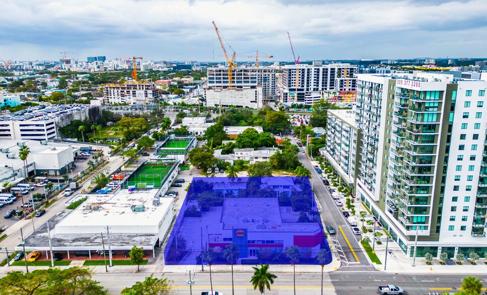 Primary Photo Of 2140 NE 2nd Ave, Miami Auto Repair For Sale