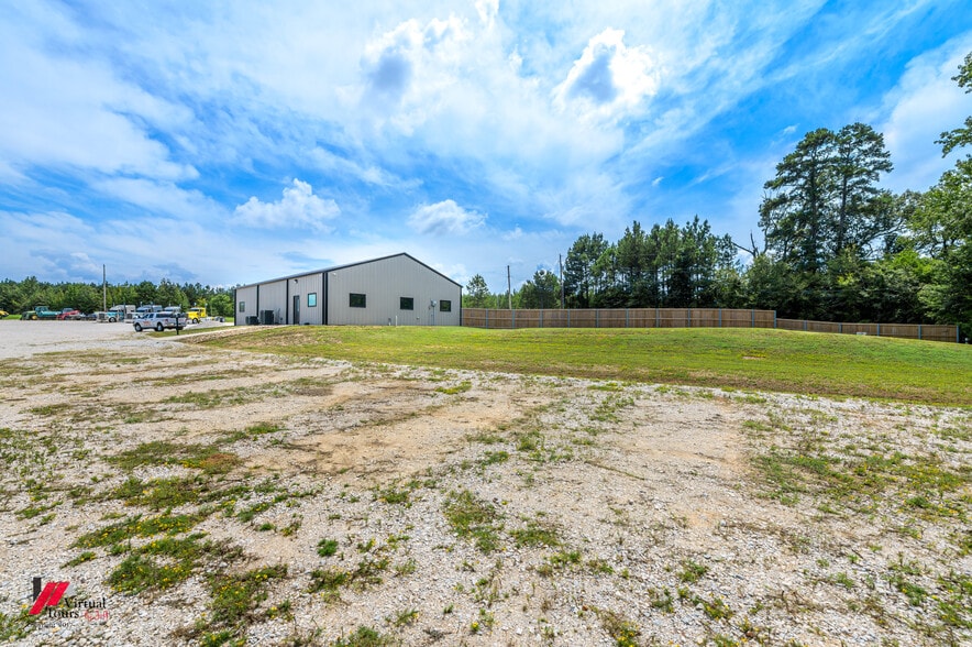 More Photos Of 7303 State Highway 43 S, Marshall Warehouse For Sale
