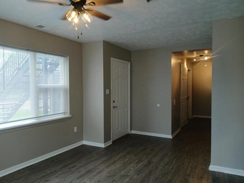 More Photos Of 1400 Jefferson St, Gary Apartments For Sale