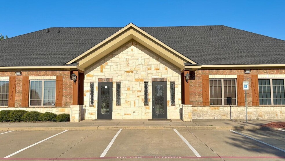 More Photos Of 7000 Parkwood Blvd, Frisco Medical For Sale