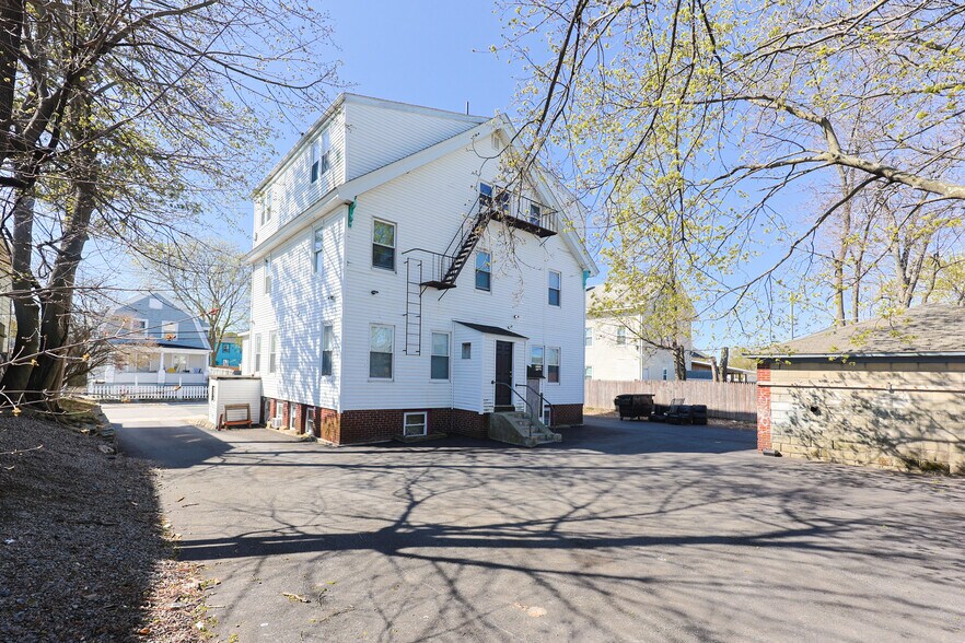 More Photos Of 25 Jillson St, Providence Apartments For Sale