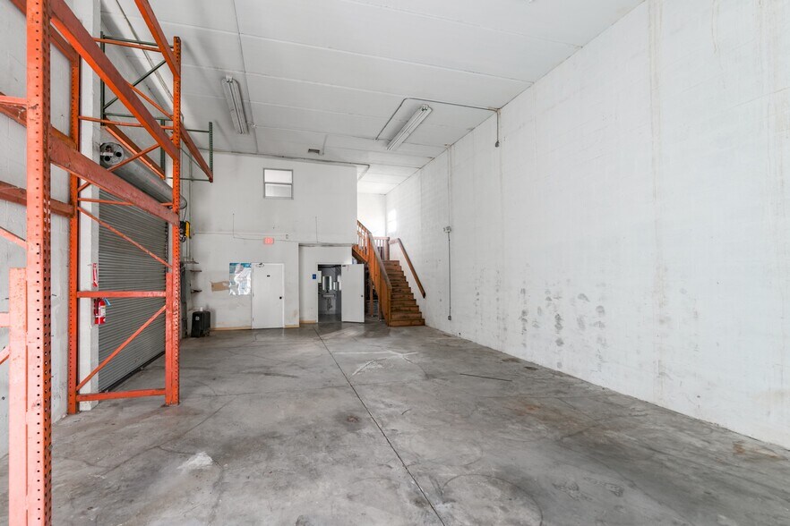 More Photos Of 23600 SW 132 Ave, Homestead Service For Lease