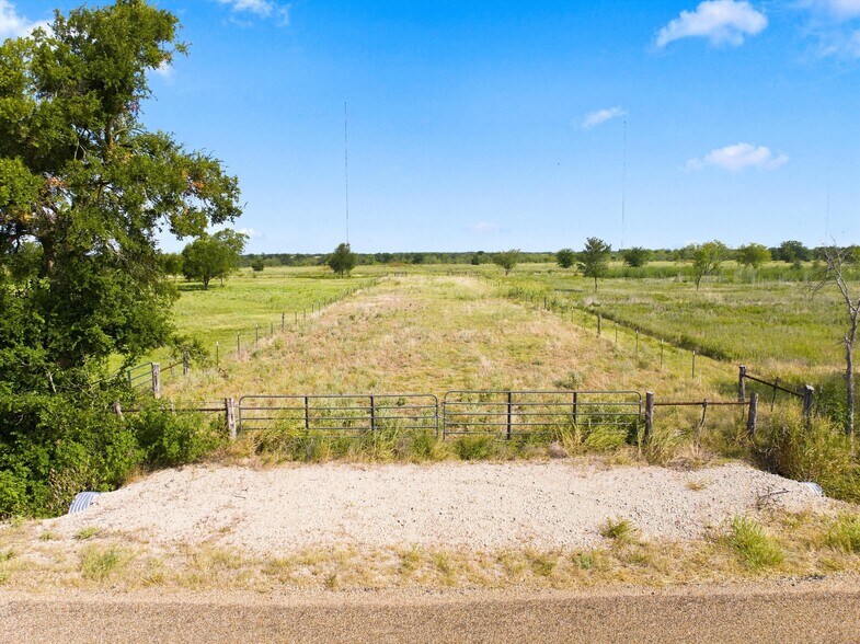 More Photos Of 1010 Mt Moriah rd, Riesel Land For Sale